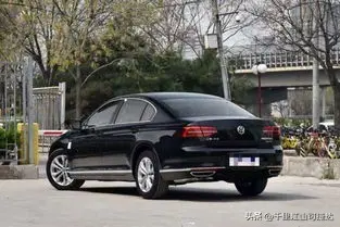 开着迈腾B9带全家出行：智能科技让每段路都安心省心