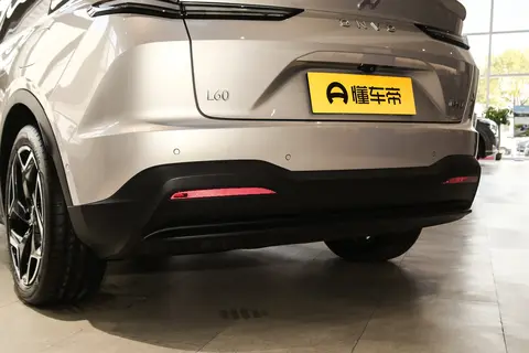 乐道L60：车电分离+换电模式，20万级纯电优选