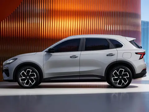 MG 4X终于亮相！全系标配半固态电池，续航510公里起，外观很动感